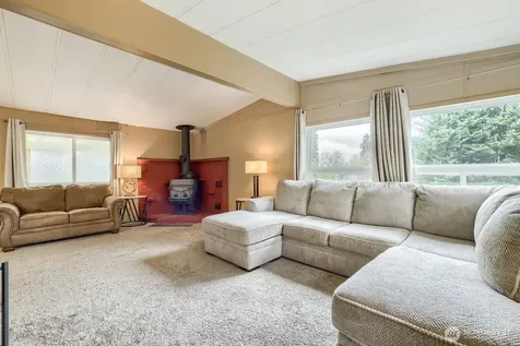 9715 162nd Street SE Snohomish WA 98296