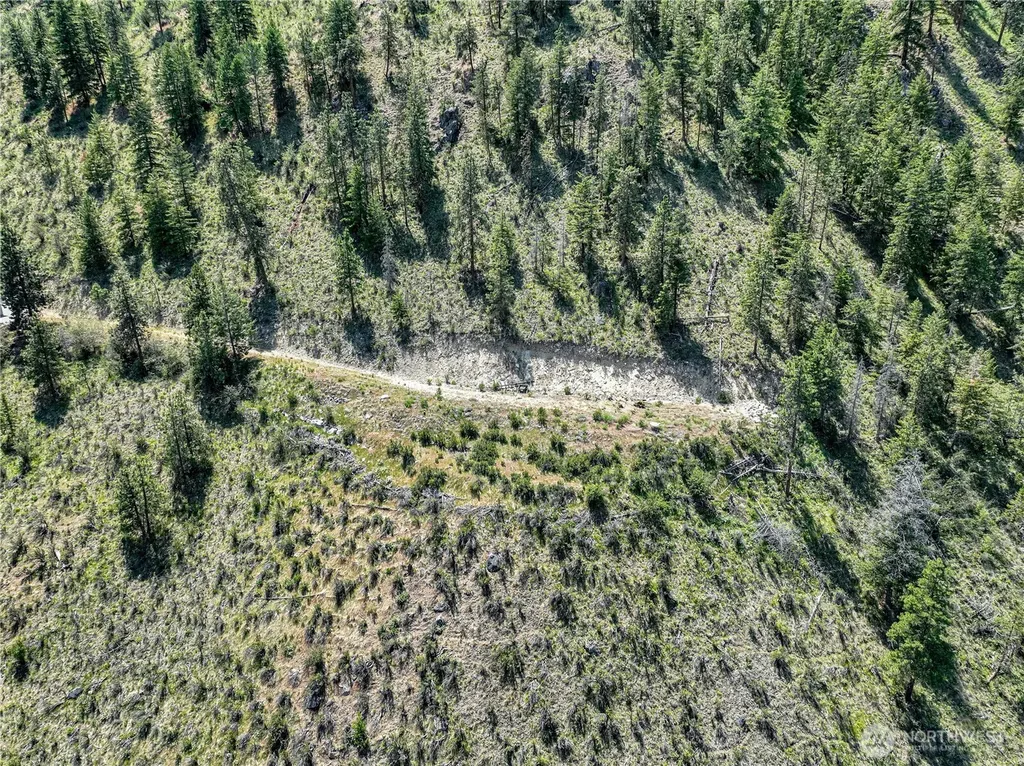 4620 South Lakeshore Road Chelan WA 98816