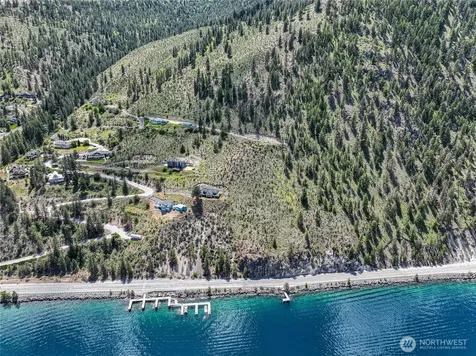 4620 South Lakeshore Road Chelan WA 98816
