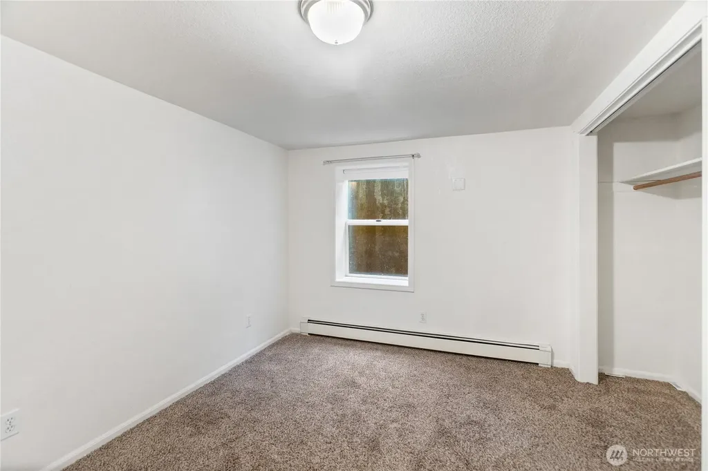 112 S Lafayette Avenue Bremerton WA 98312