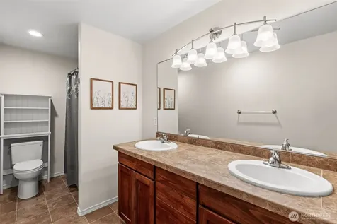 23412 SE 260th Court Maple Valley WA 98038