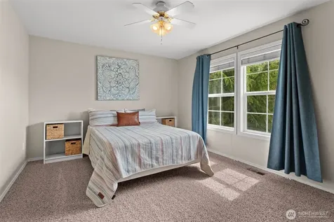 23412 SE 260th Court Maple Valley WA 98038