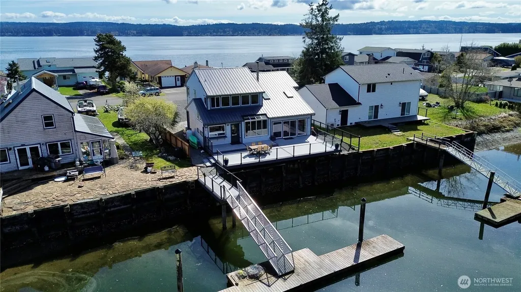 201 N Beach Drive Port Ludlow WA 98365