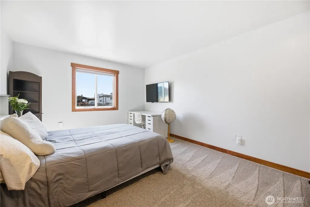 201 N Beach Drive Port Ludlow WA 98365