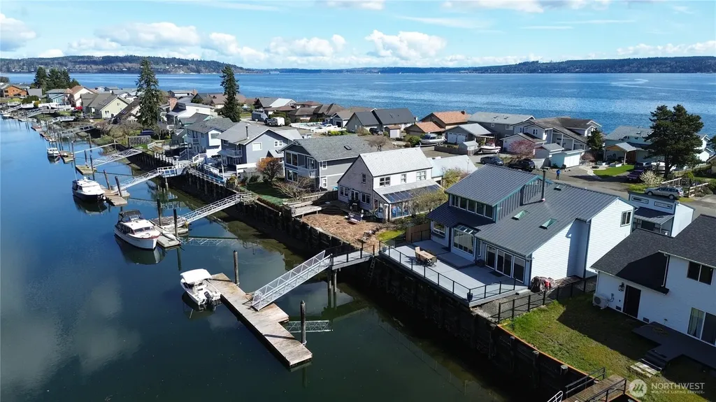 201 N Beach Drive Port Ludlow WA 98365