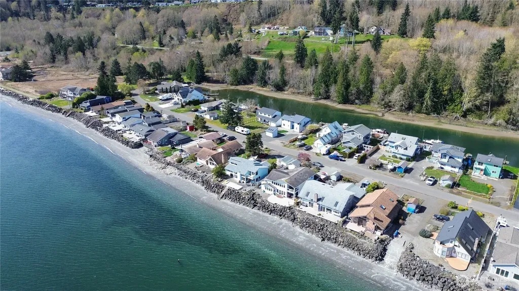 201 N Beach Drive Port Ludlow WA 98365