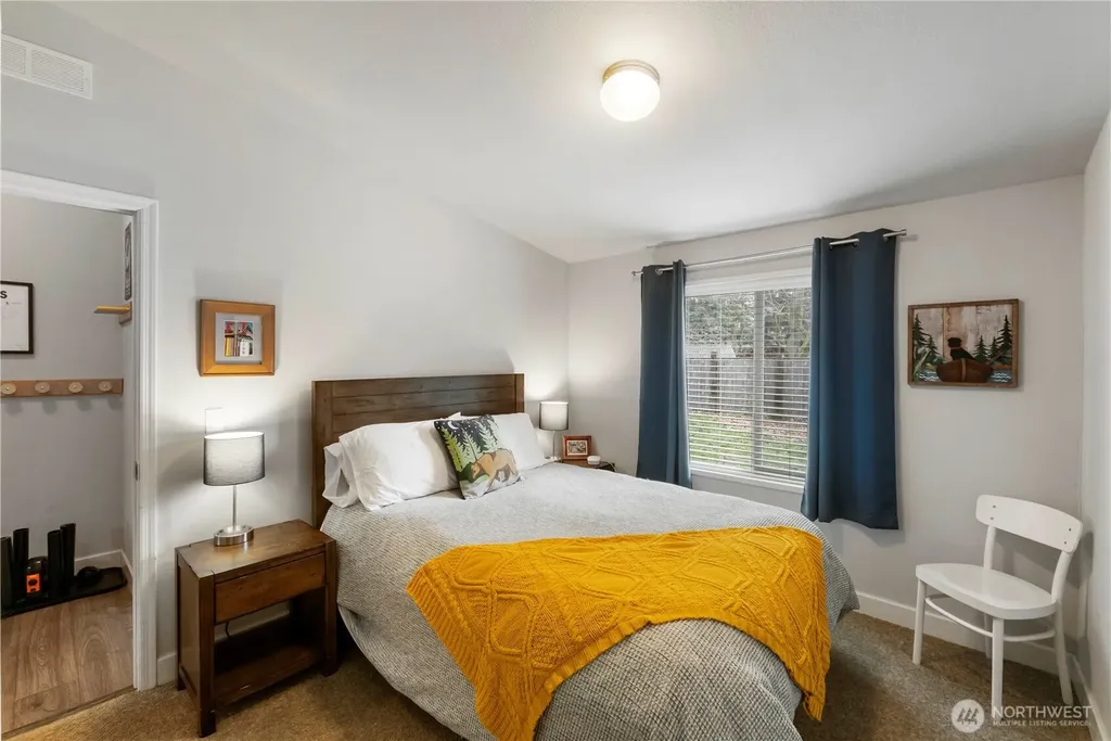 138 Sherwood Lane Packwood WA 98361