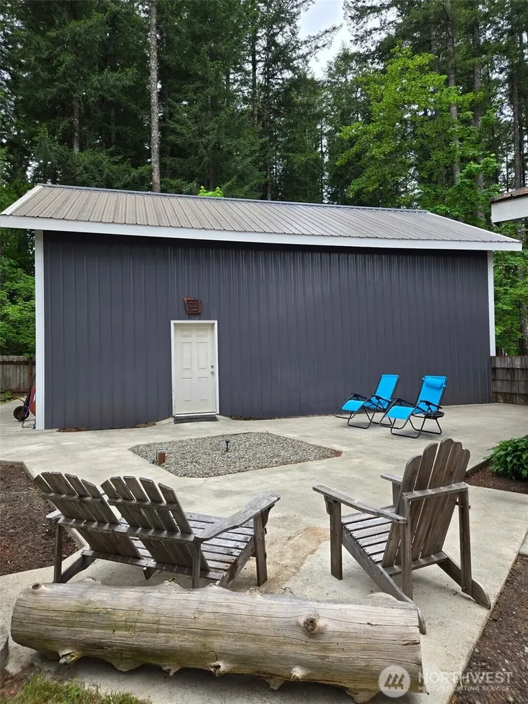 138 Sherwood Lane Packwood WA 98361