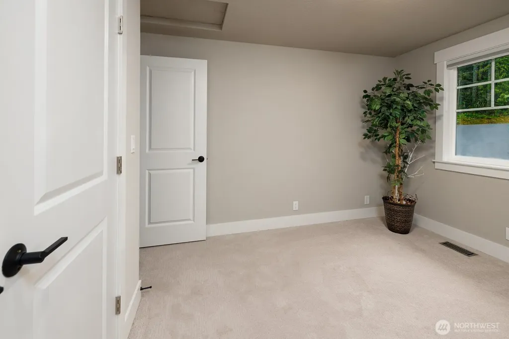 17407 3rd Avenue SE Bothell WA 98012
