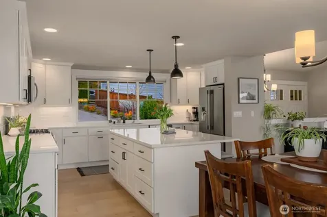 17407 3rd Avenue SE Bothell WA 98012