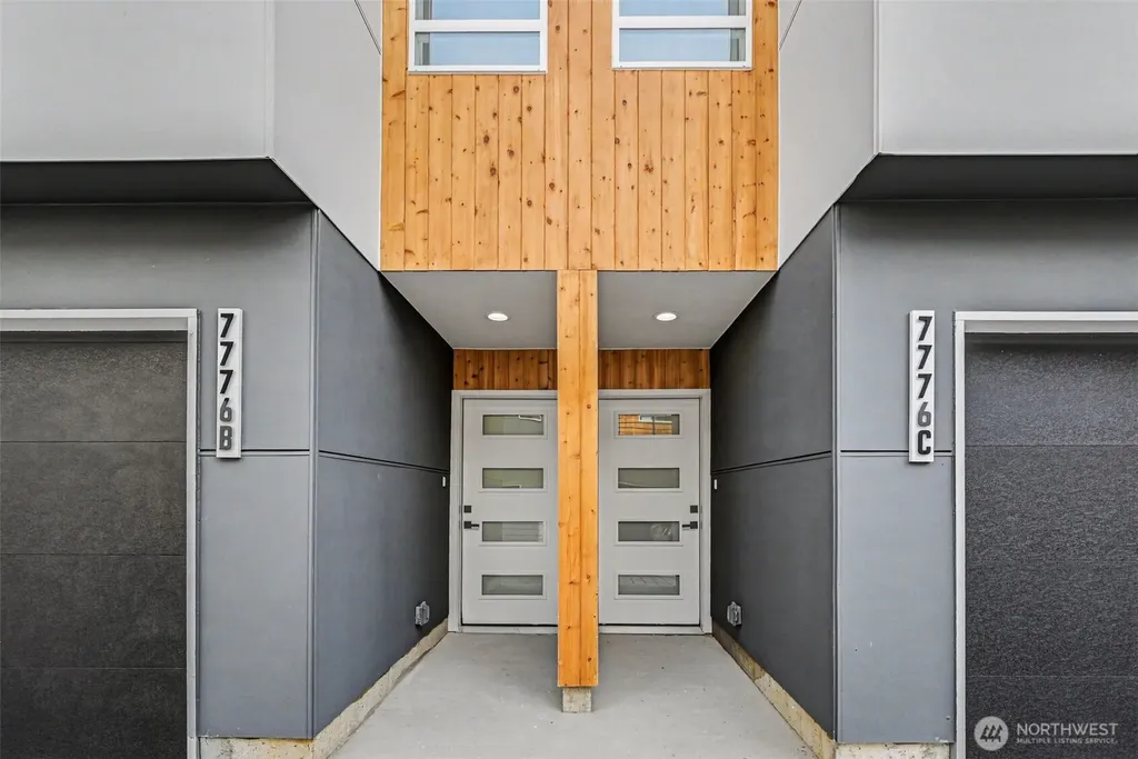 7776 Highland Park Way SW Seattle WA 98106