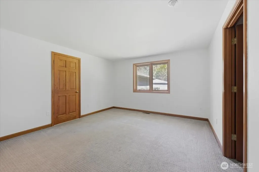 23747 262nd Place SE Maple Valley WA 98038