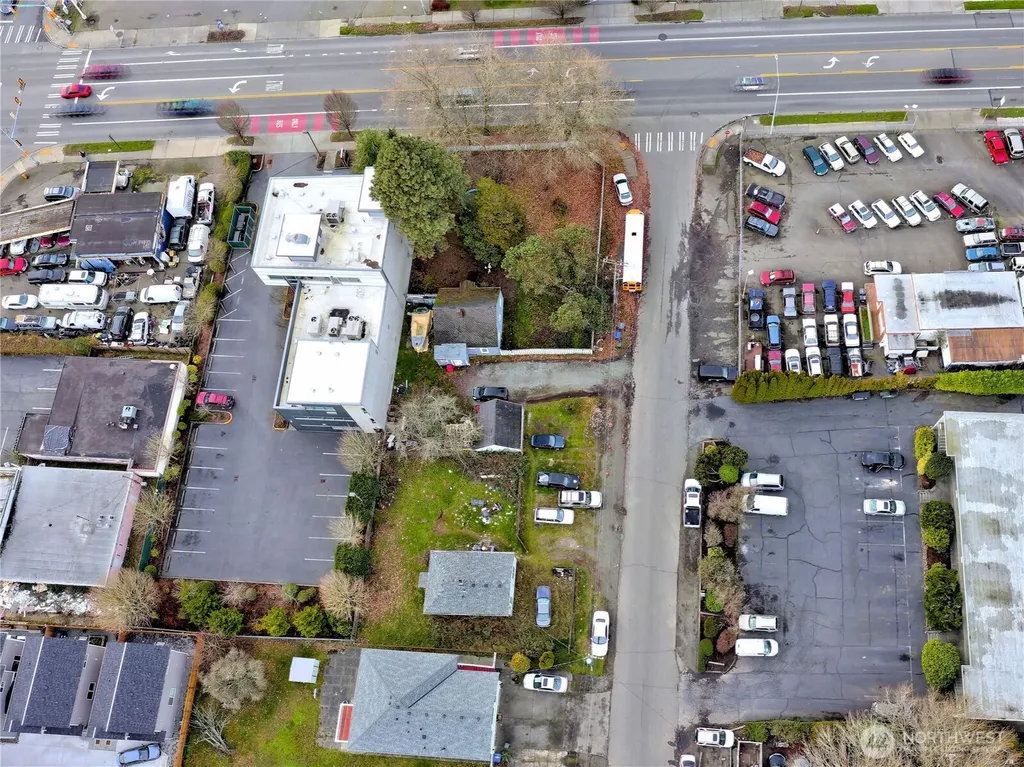 871 SW 135th Street Burien WA 98146