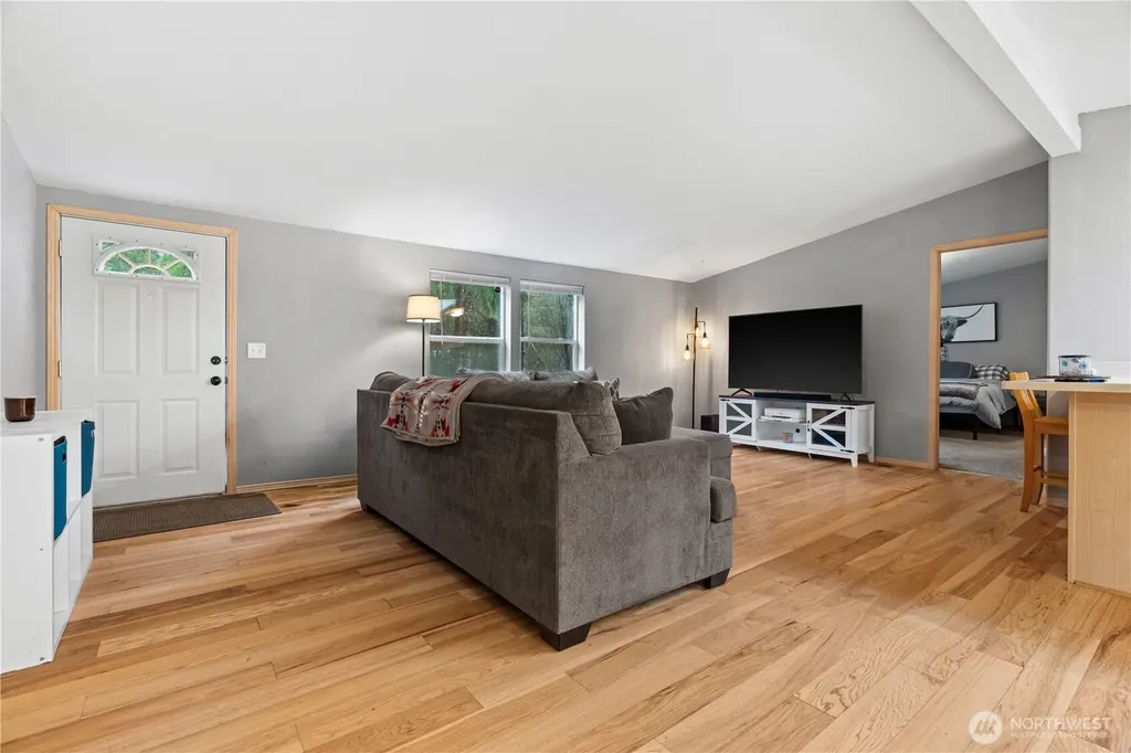 15450 Diaz Place SW Port Orchard WA 98367