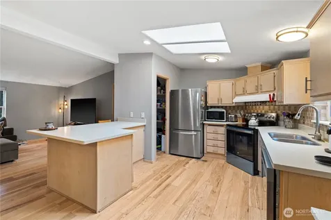 15450 Diaz Place SW Port Orchard WA 98367