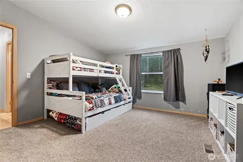 15450 Diaz Place SW Port Orchard WA 98367