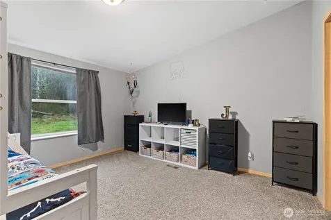 15450 Diaz Place SW Port Orchard WA 98367