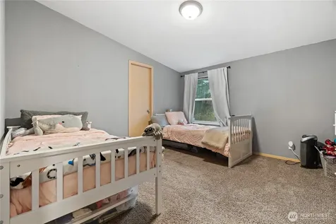 15450 Diaz Place SW Port Orchard WA 98367