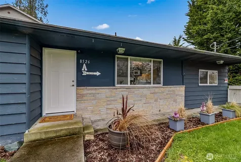 8526 8th Avenue W Everett WA 98204