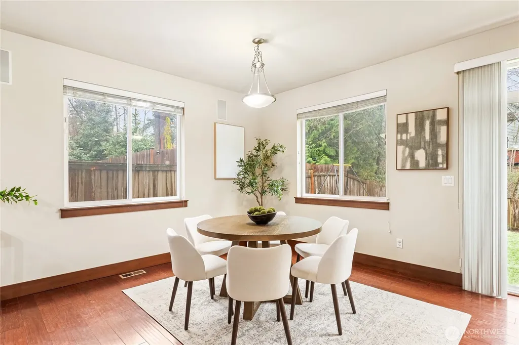 20304 3rd Drive SE Bothell WA 98012