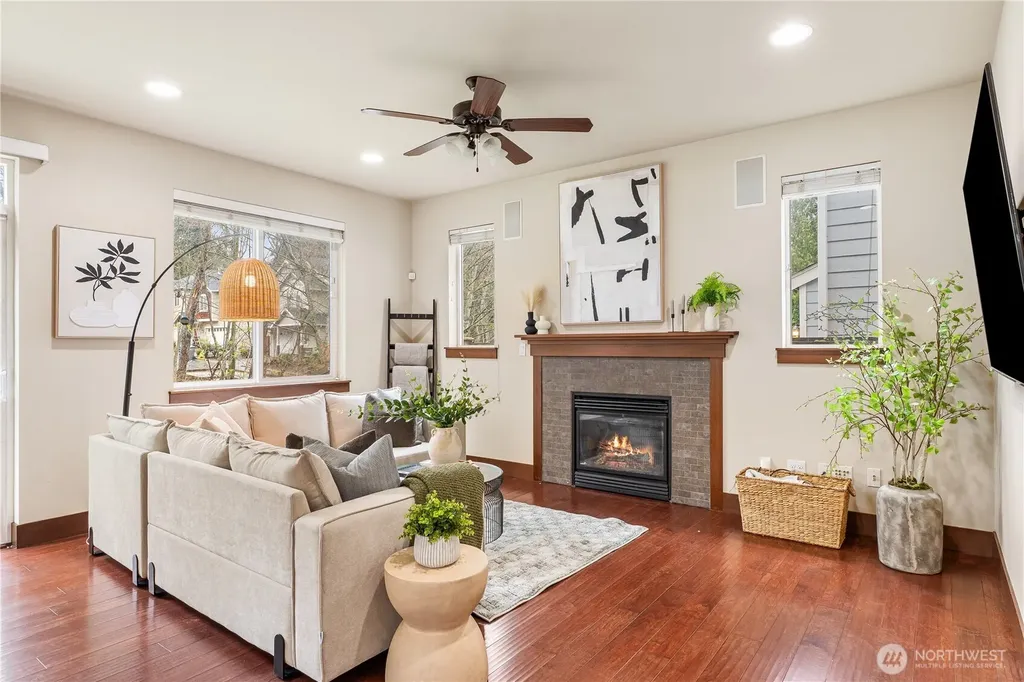 20304 3rd Drive SE Bothell WA 98012