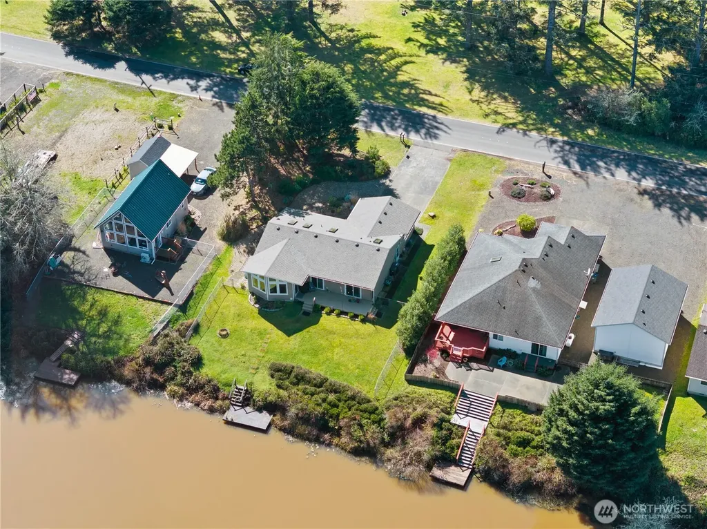 160 Dolphin Avenue NE Ocean Shores WA 98569