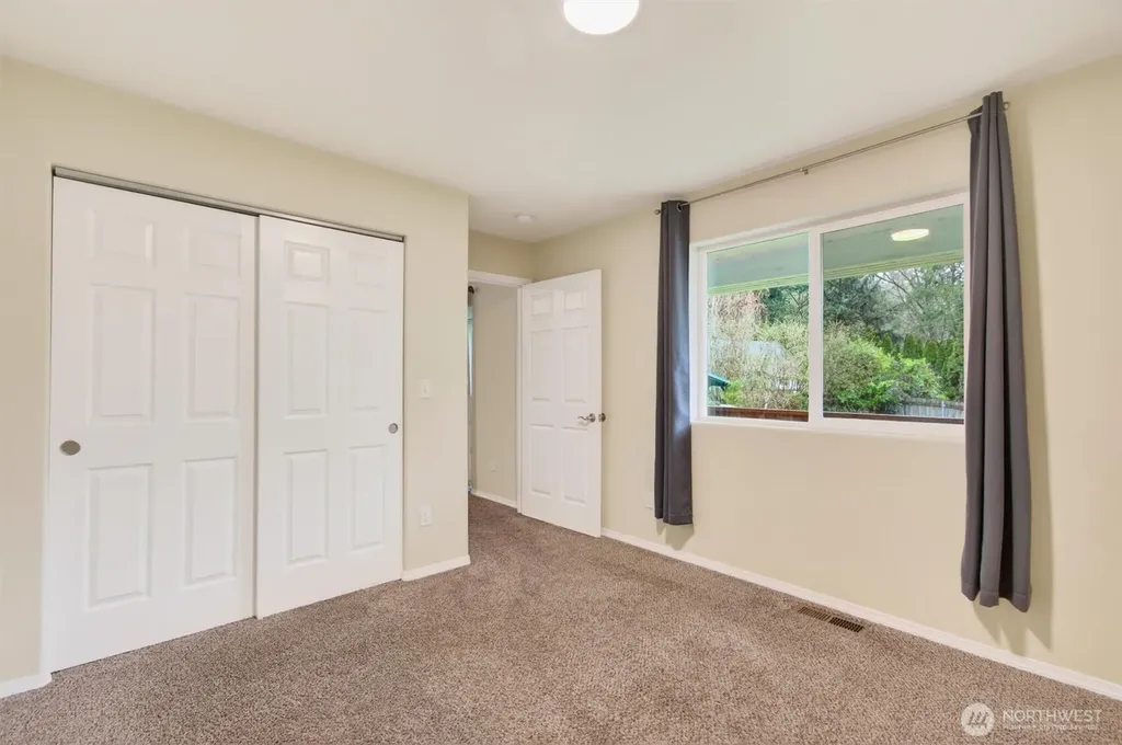 2926 37th Avenue Longview WA 98632