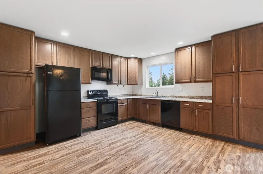 2926 37th Avenue Longview WA 98632