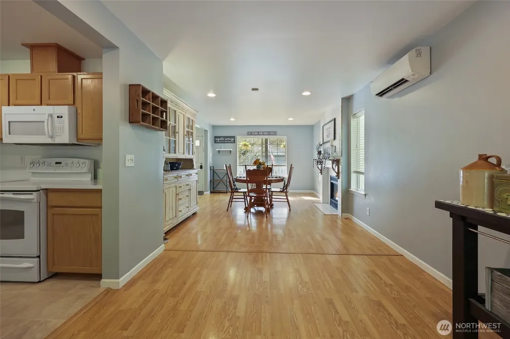 6925 E Filmore Street Port Orchard WA 98366