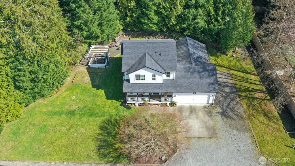 6925 E Filmore Street Port Orchard WA 98366