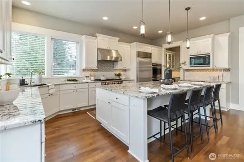 3232 112th Avenue SE Bellevue WA 98004
