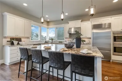 3232 112th Avenue SE Bellevue WA 98004