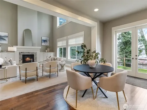 3232 112th Avenue SE Bellevue WA 98004