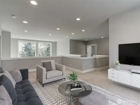 3232 112th Avenue SE Bellevue WA 98004
