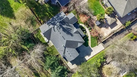 3232 112th Avenue SE Bellevue WA 98004
