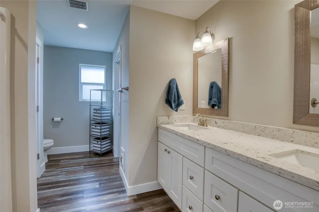 300 Octopus Avenue NE Ocean Shores WA 98569