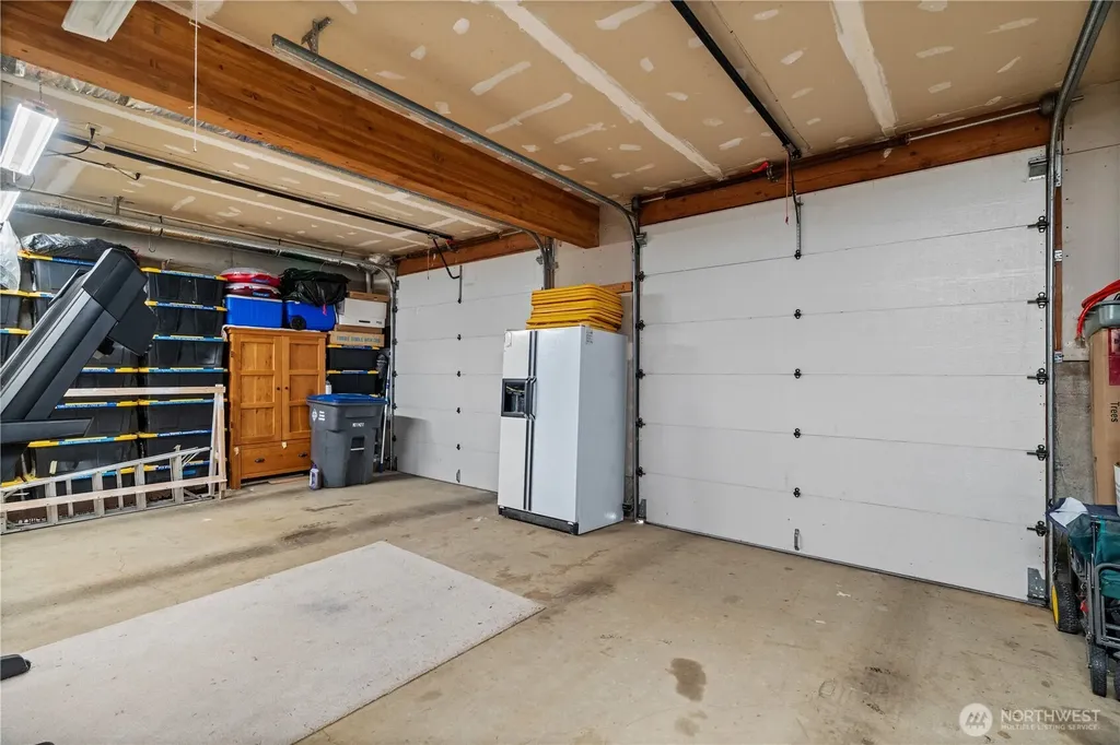 100 NE Alta Vista Drive Belfair WA 98528