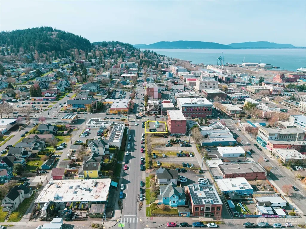 319 E Holly Street Bellingham WA 98225