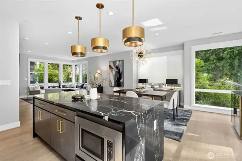 7829 NE 121st Lane Kirkland WA 98034