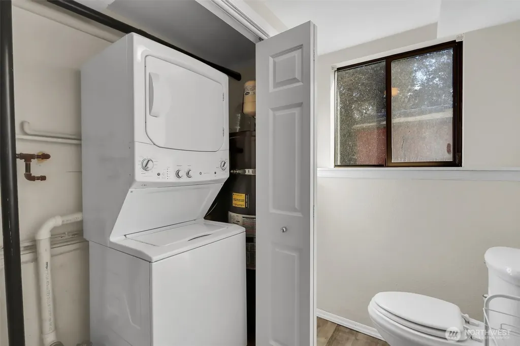 14005 20th Place W Lynnwood WA 98087