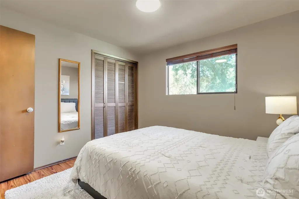 14005 20th Place W Lynnwood WA 98087