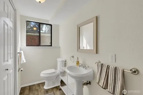 14005 20th Place W Lynnwood WA 98087