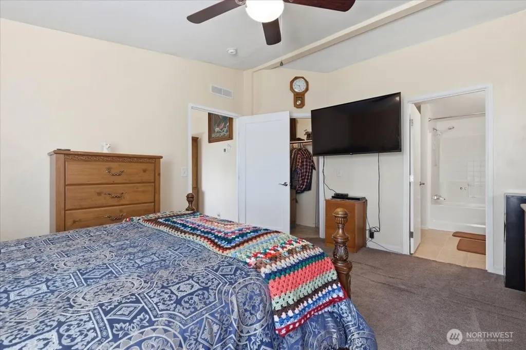 153 NW Quincy Place Soap Lake WA 98851