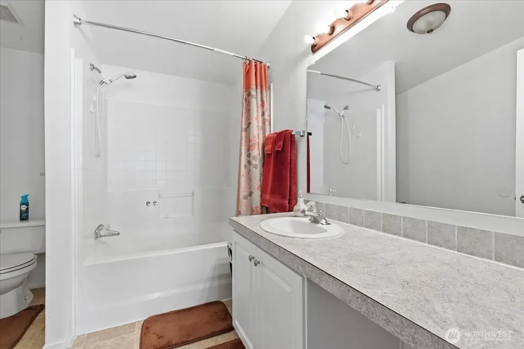 153 NW Quincy Place Soap Lake WA 98851