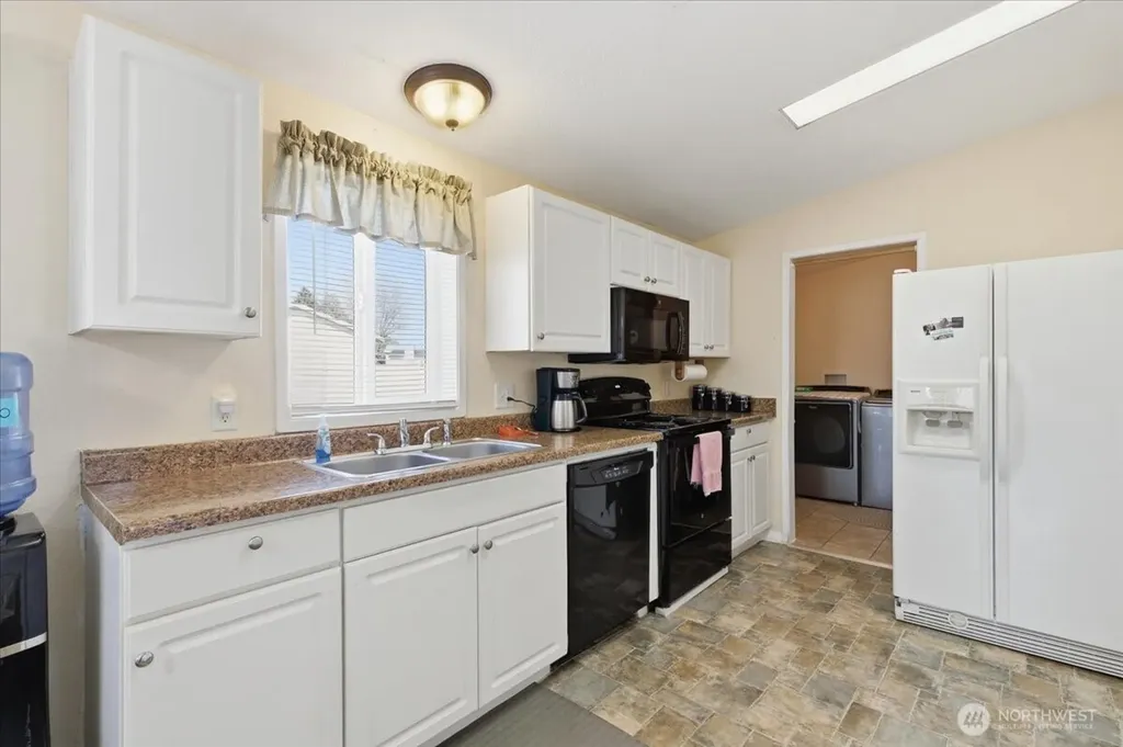 153 NW Quincy Place Soap Lake WA 98851
