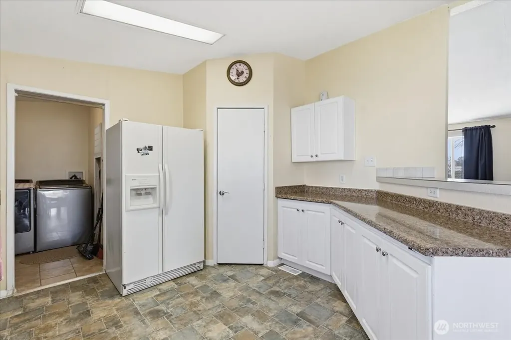 153 NW Quincy Place Soap Lake WA 98851