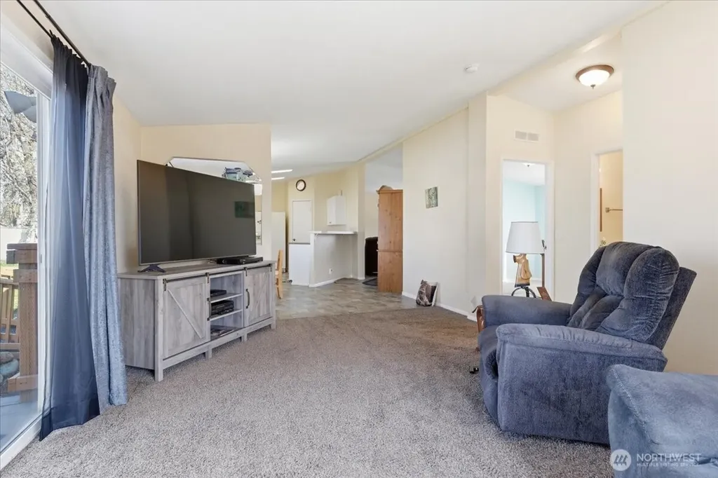 153 NW Quincy Place Soap Lake WA 98851