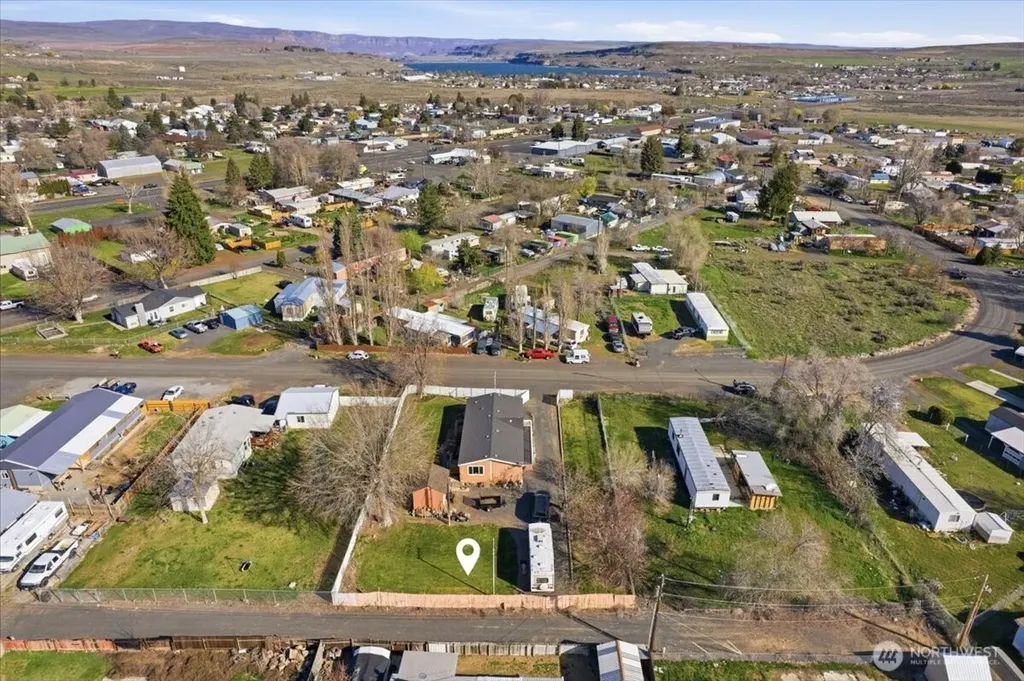 153 NW Quincy Place Soap Lake WA 98851