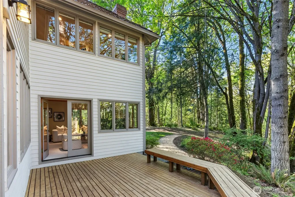 17812 NE 154th Street Woodinville WA 98072