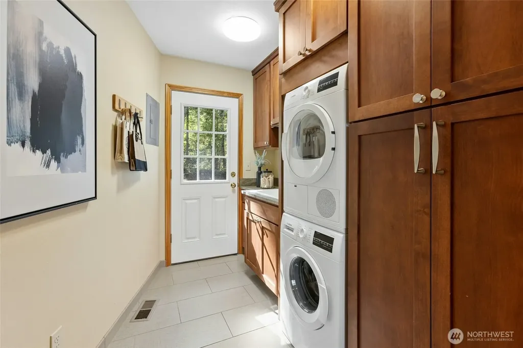 17812 NE 154th Street Woodinville WA 98072